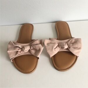 Old Navy Bow Sandals